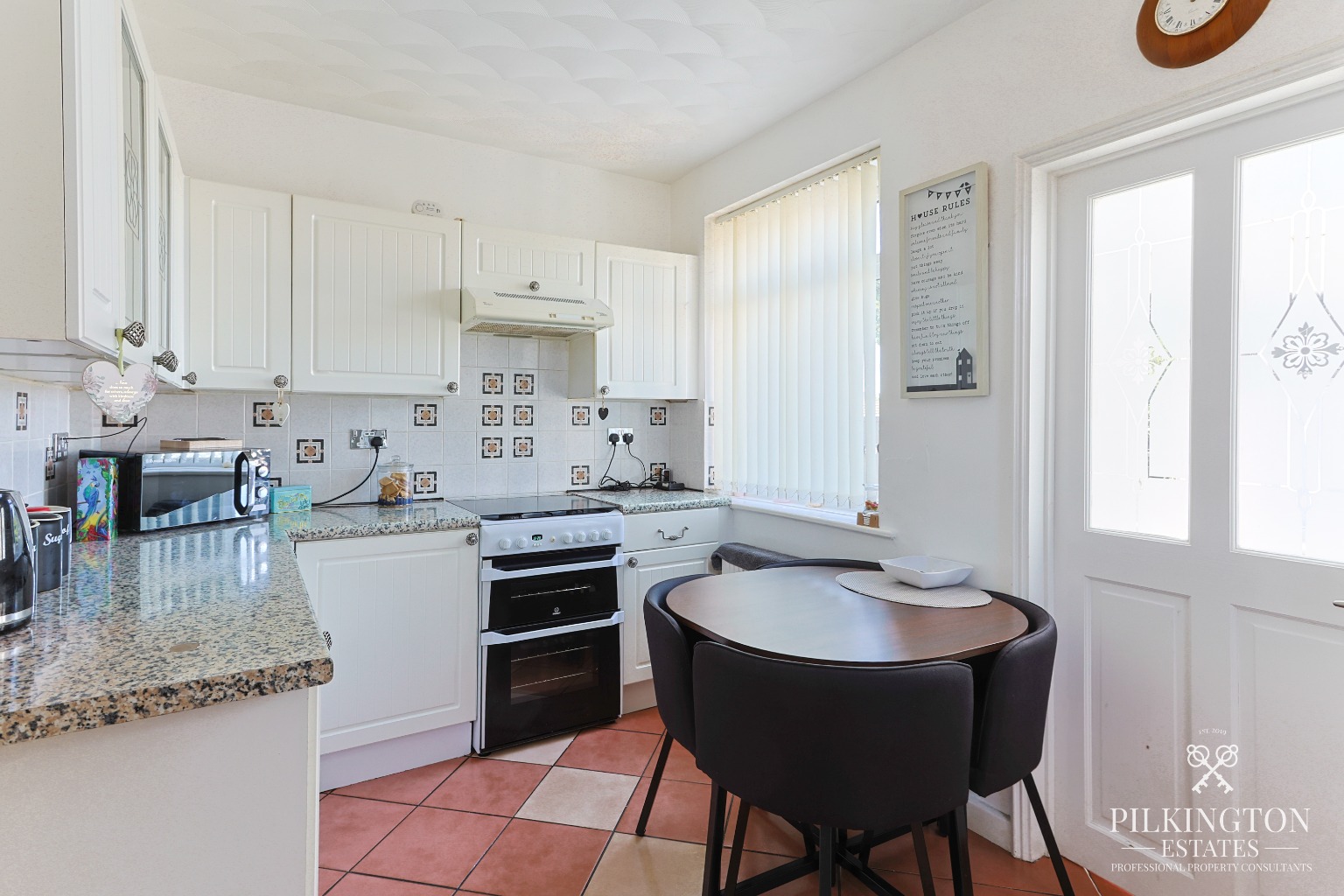Beautifully Presented Two Bedroom Semi-Detached Home with West-Facing Garden & Driveway Property image 3