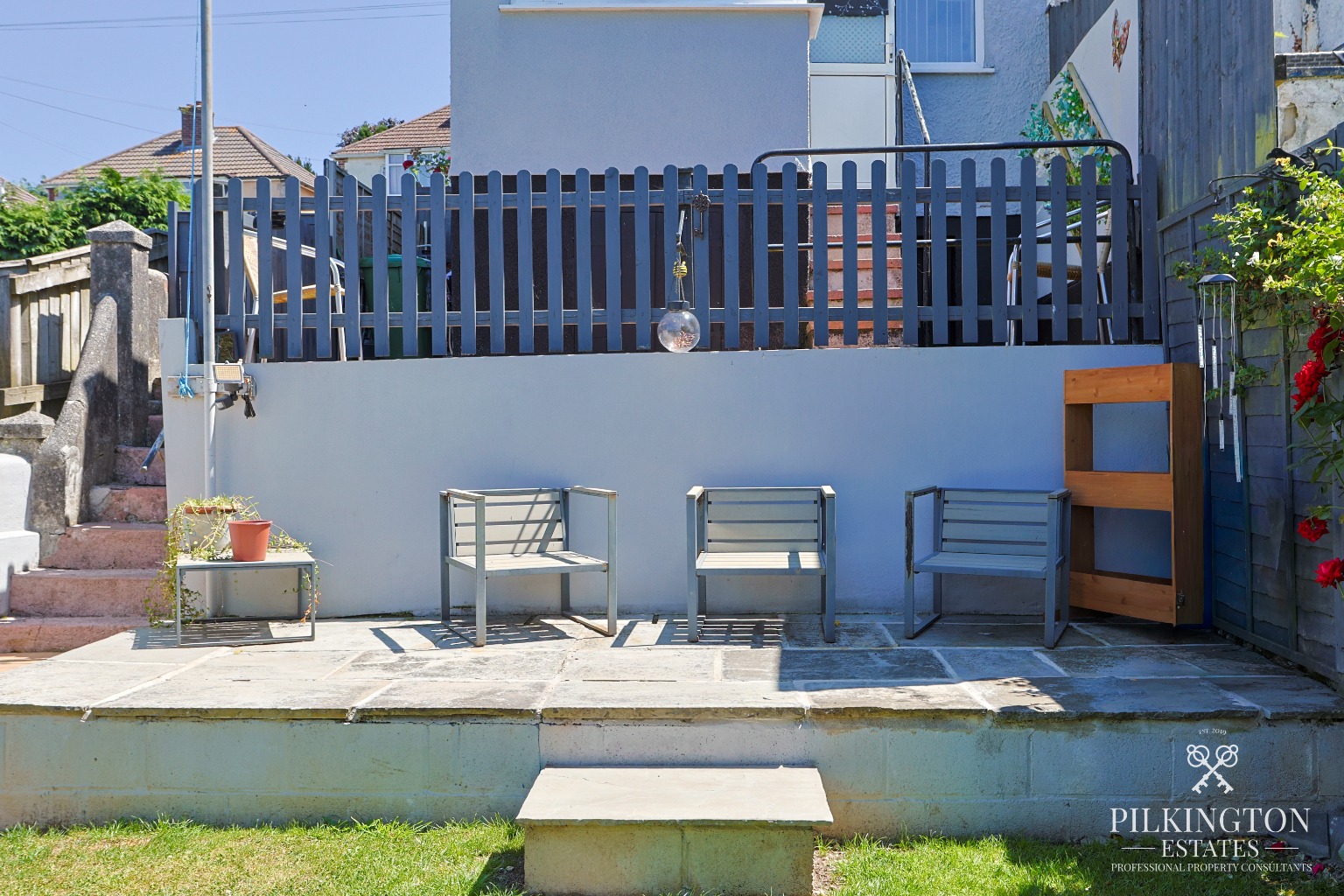 Beautifully Presented Two Bedroom Semi-Detached Home with West-Facing Garden & Driveway Property image 10