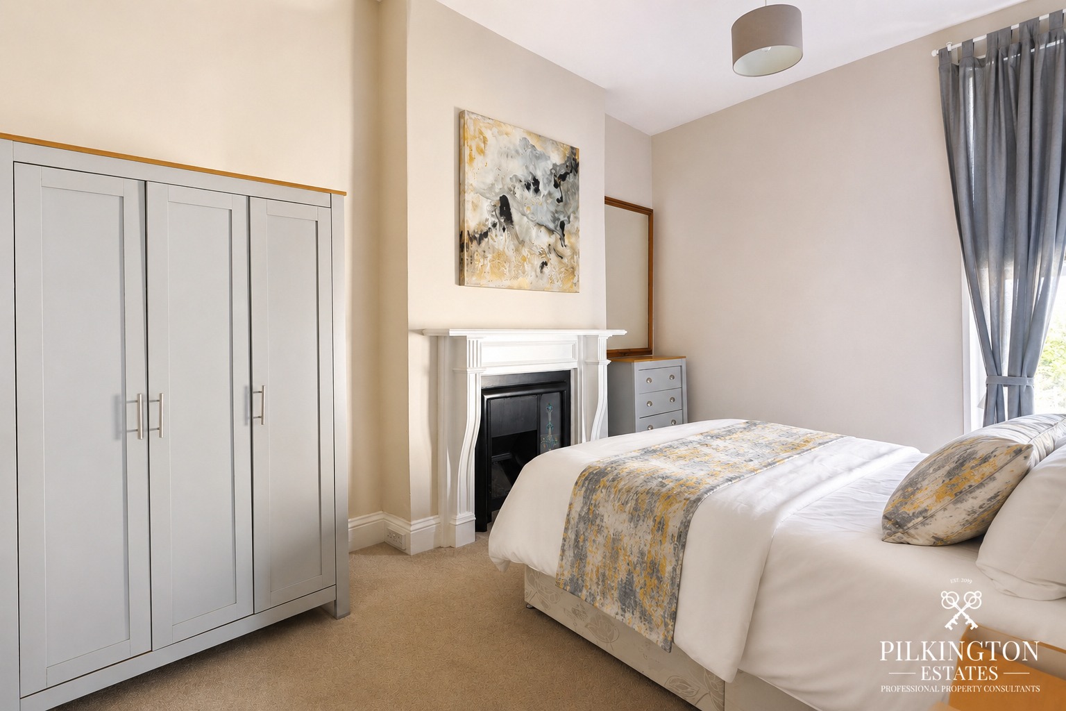 Immaculately Refurbished Period Home with Two Private Gardens Property image 12