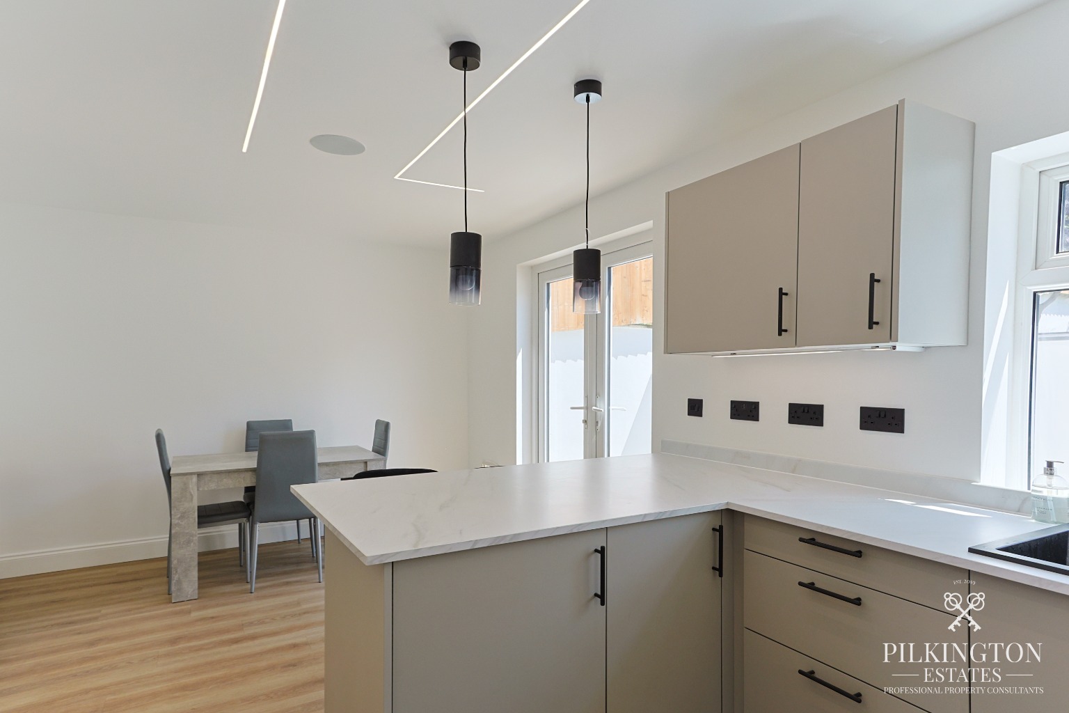 Stunning Fully Renovated Three-Bed Semi-Detached Home with Driveway & Contemporary Garden Property image 3