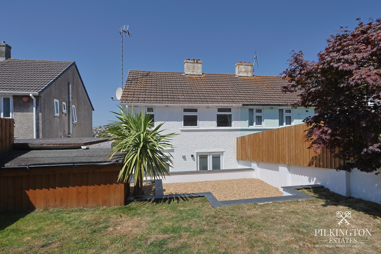 Stunning Fully Renovated Three-Bed Semi-Detached Home with Driveway & Contemporary Garden Property image 15