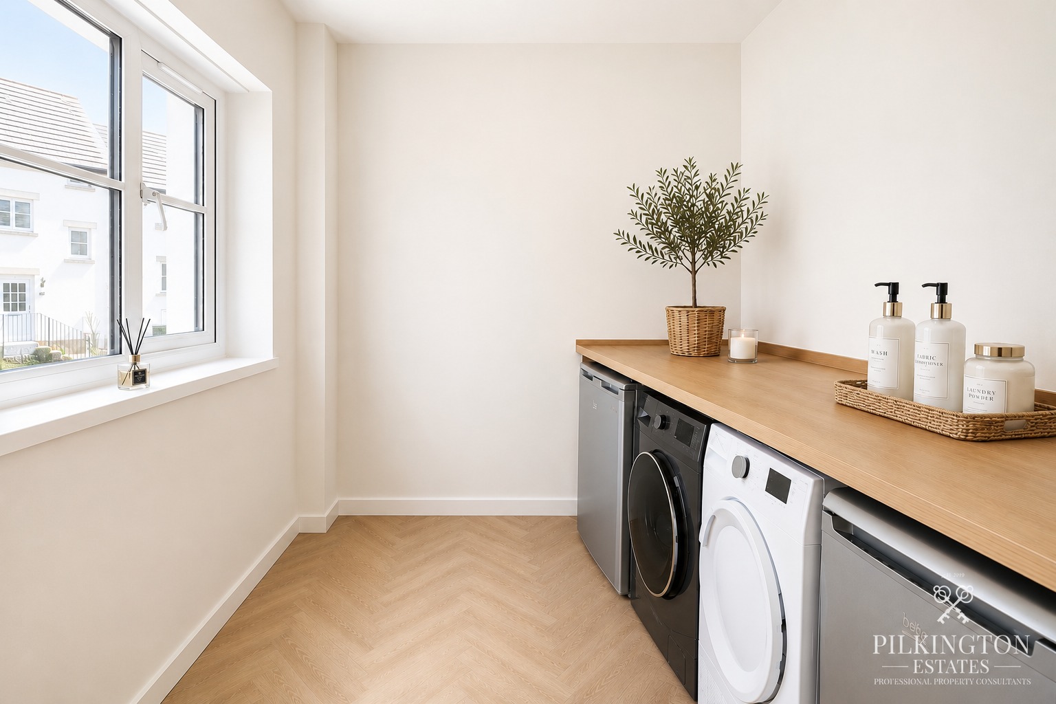 Immaculately Renovated Semi Detached Home with Stunning Rear Extension Property image 13