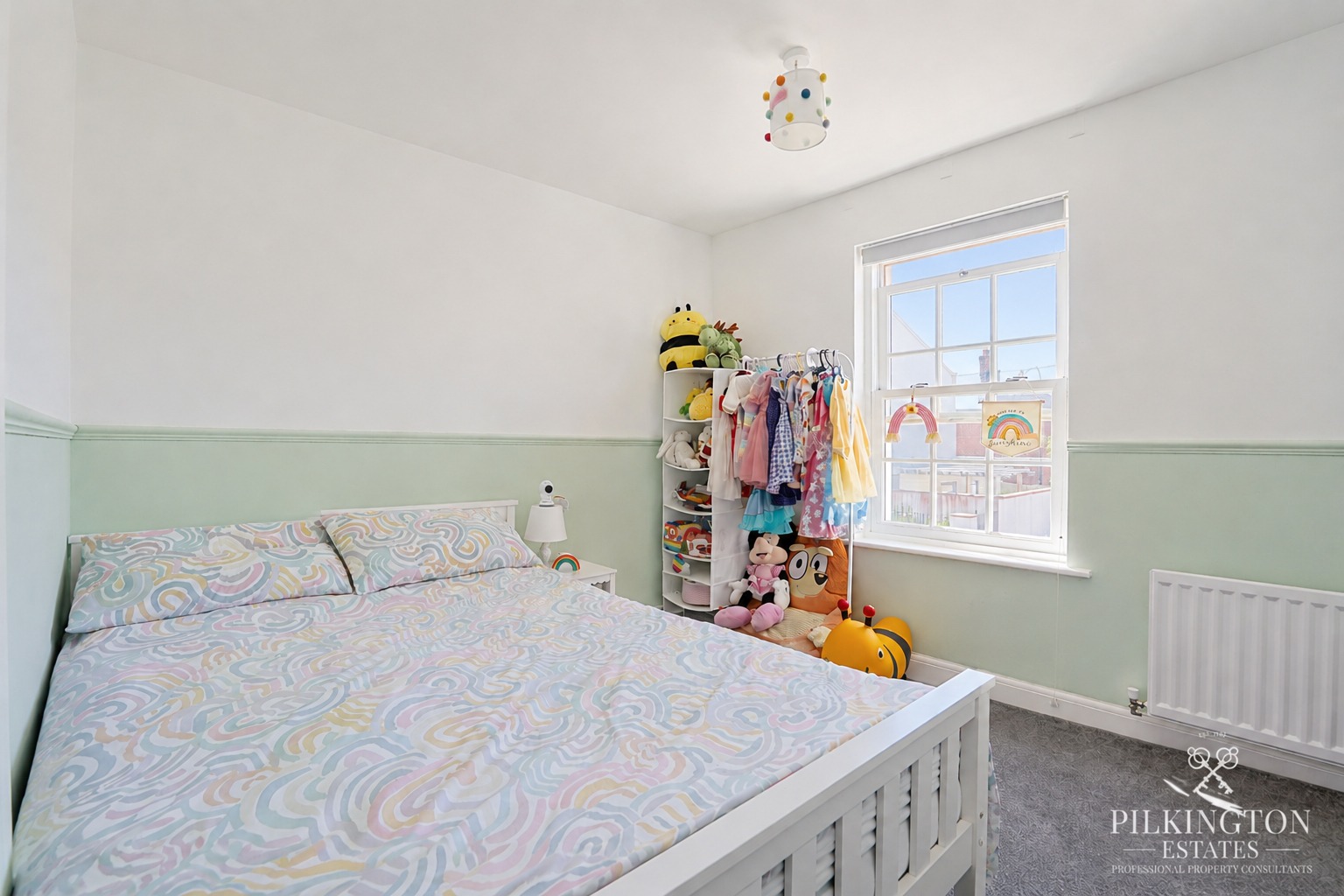 Modern 4-Bed Detached Home with Gated Driveway & Garage in Popular Sherford Property image 9