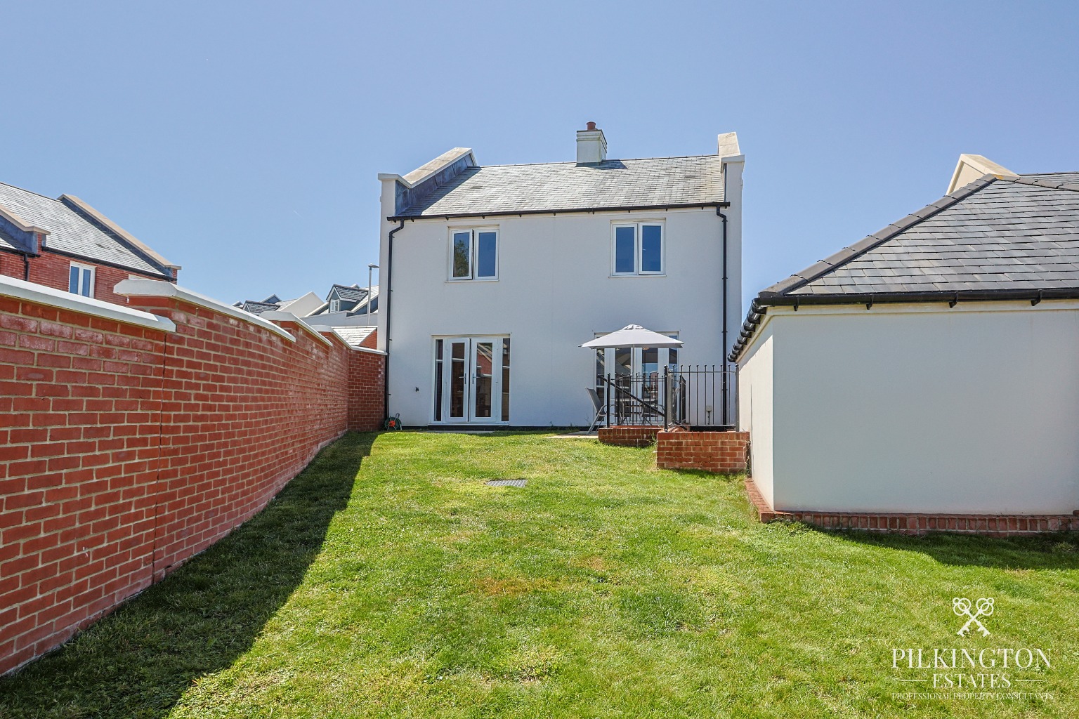 Modern 4-Bed Detached Home with Gated Driveway & Garage in Popular Sherford Property image 16