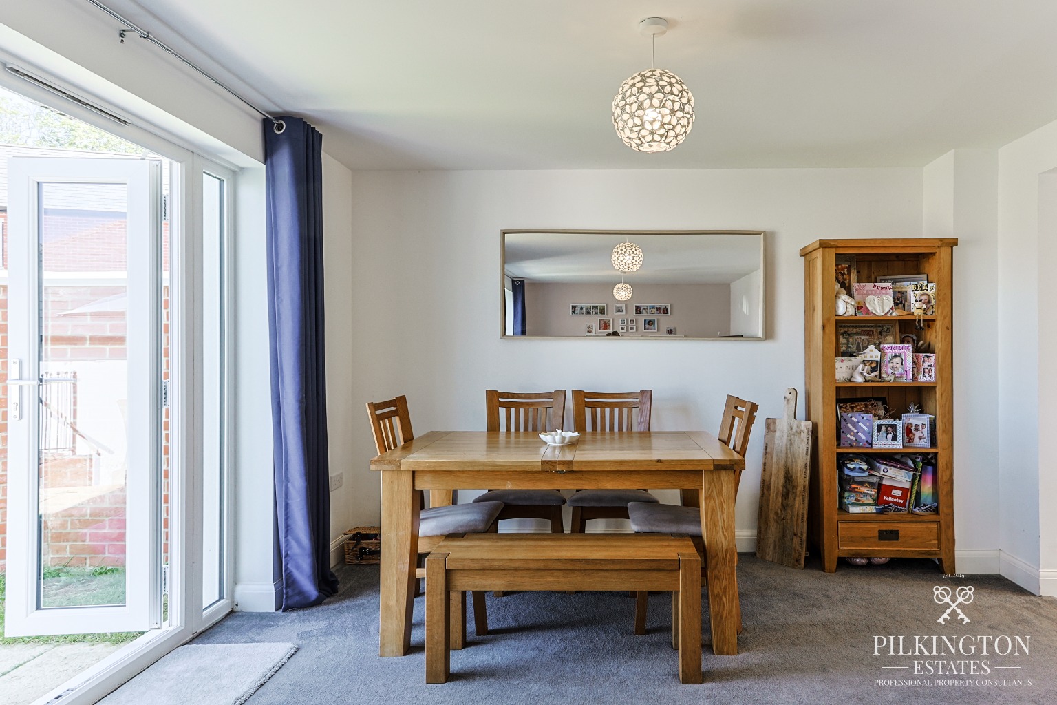 Modern 4-Bed Detached Home with Gated Driveway & Garage in Popular Sherford Property image 4