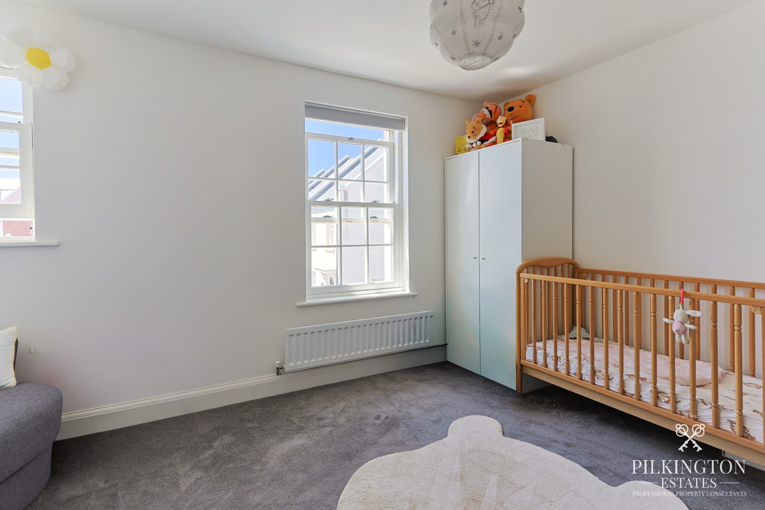 Modern 4-Bed Detached Home with Gated Driveway & Garage in Popular Sherford Property image 12