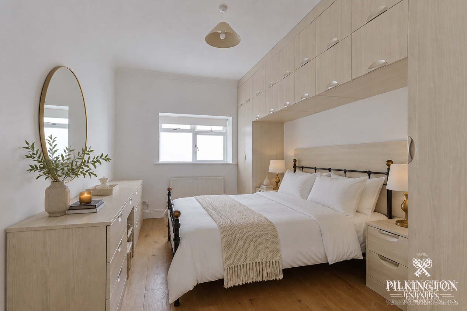 Panoramic Harbour Views, Ground Floor Apartment, Parking for Two, No Onward Chain Property image 8