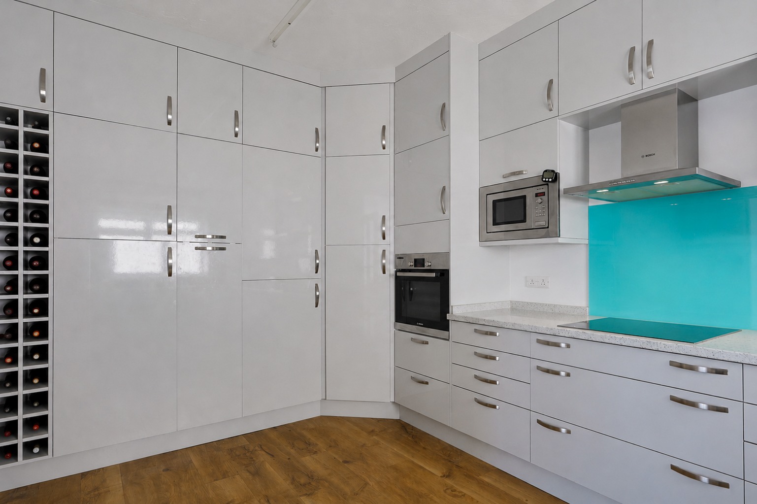 Panoramic Harbour Views, Ground Floor Apartment, Parking for Two, No Onward Chain Property image 12