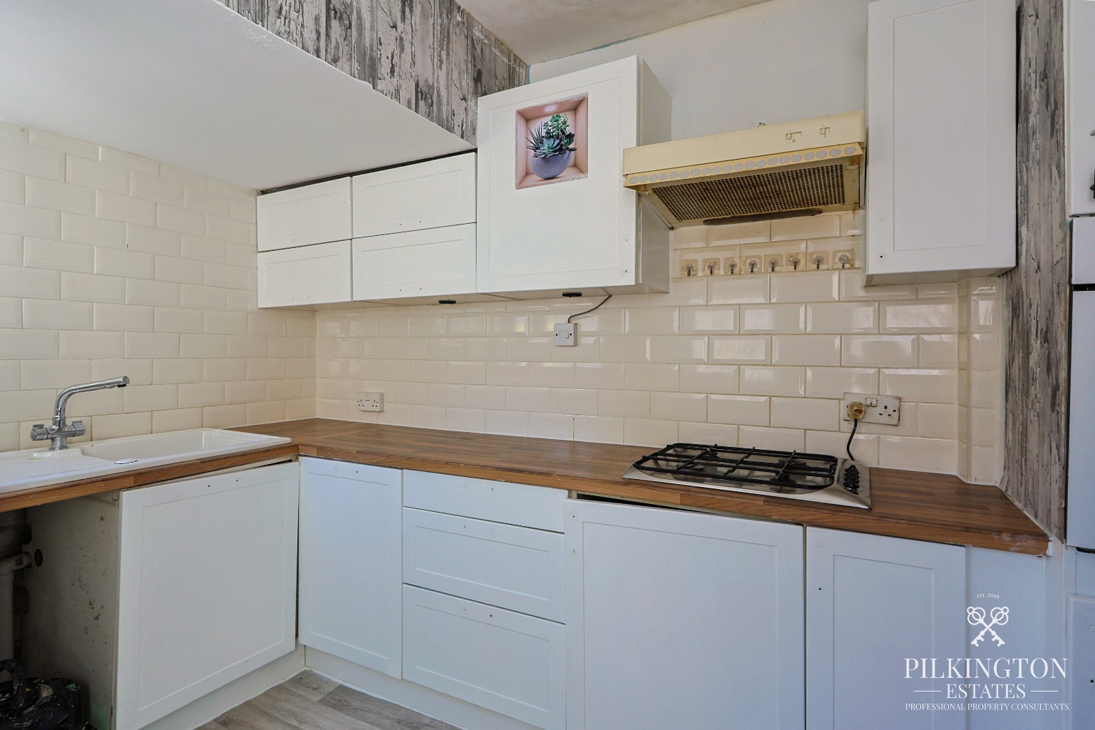 Spacious Two Double Bedroom Mid Terrace with Two Reception Rooms & Excellent Potential Property image 6