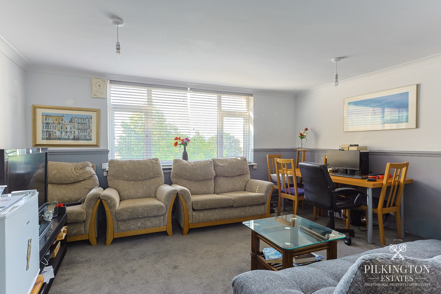 Three-Bedroom Maisonette with Tenants in Situ – Ideal Ready-Made Buy-to-Let Investment Property image 4