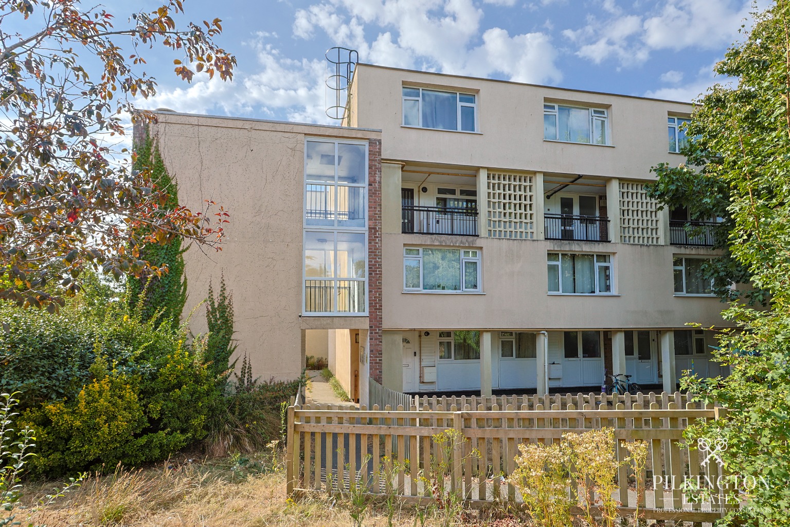 Three-Bedroom Maisonette with Tenants in Situ – Ideal Ready-Made Buy-to-Let Investment Property image 11