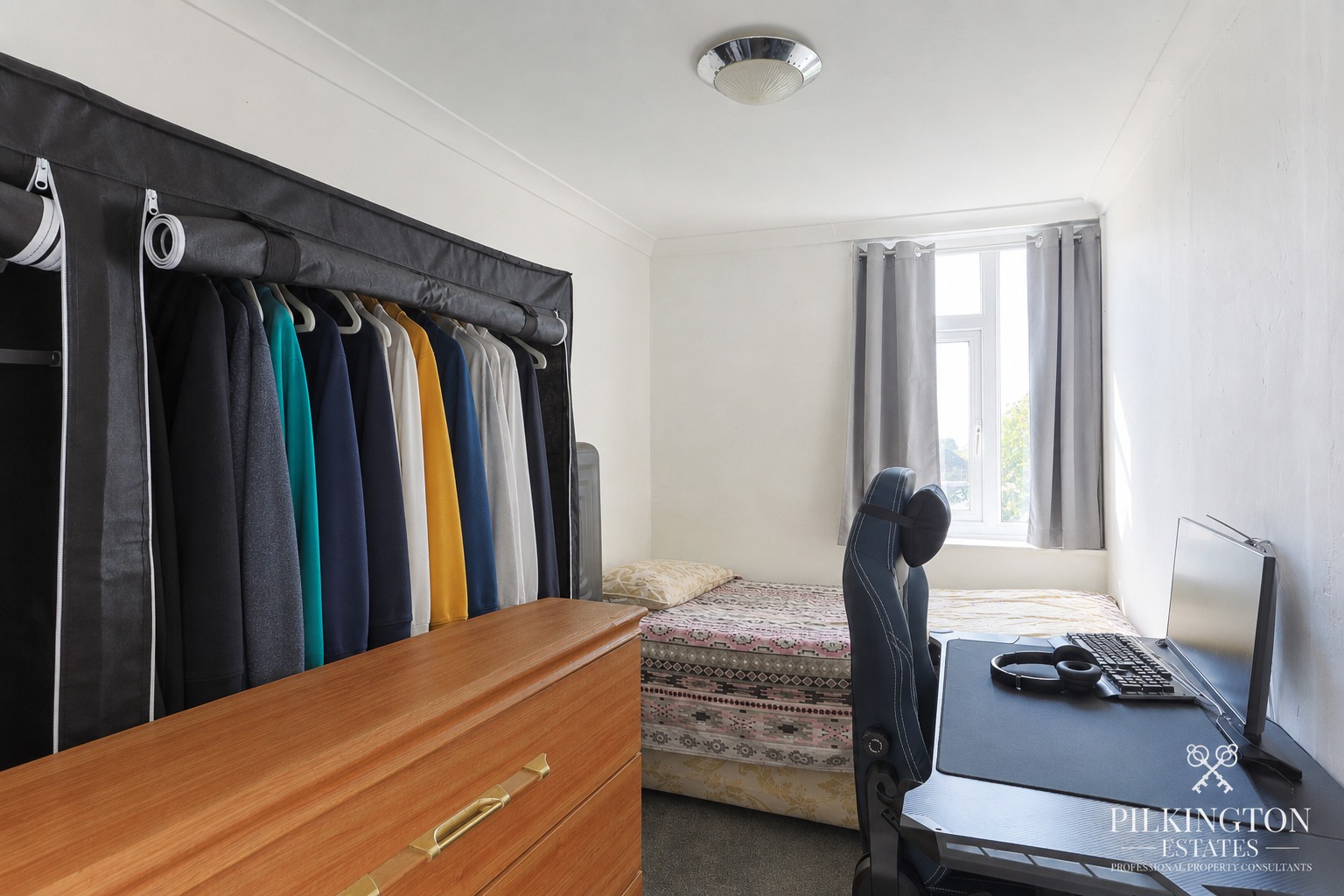 Three-Bedroom Maisonette with Tenants in Situ – Ideal Ready-Made Buy-to-Let Investment Property image 8