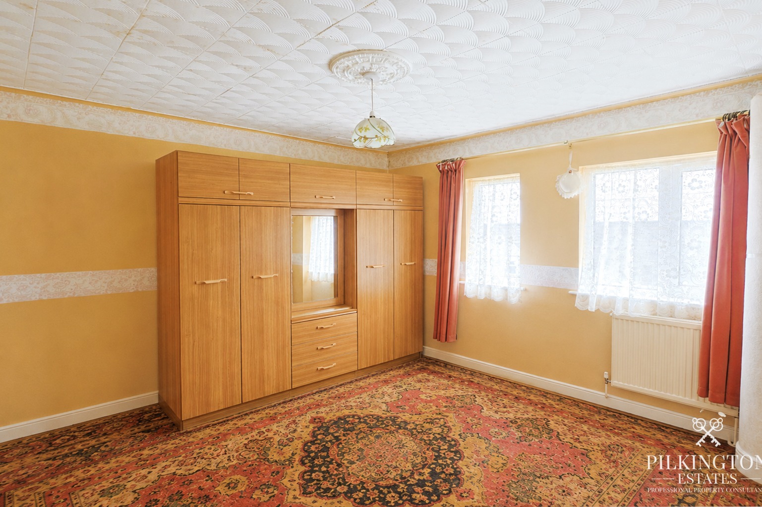 SOLD BEFORE HITTING THE MARKET - SIMILAR PROPERTIES REQUIRED Property image 6
