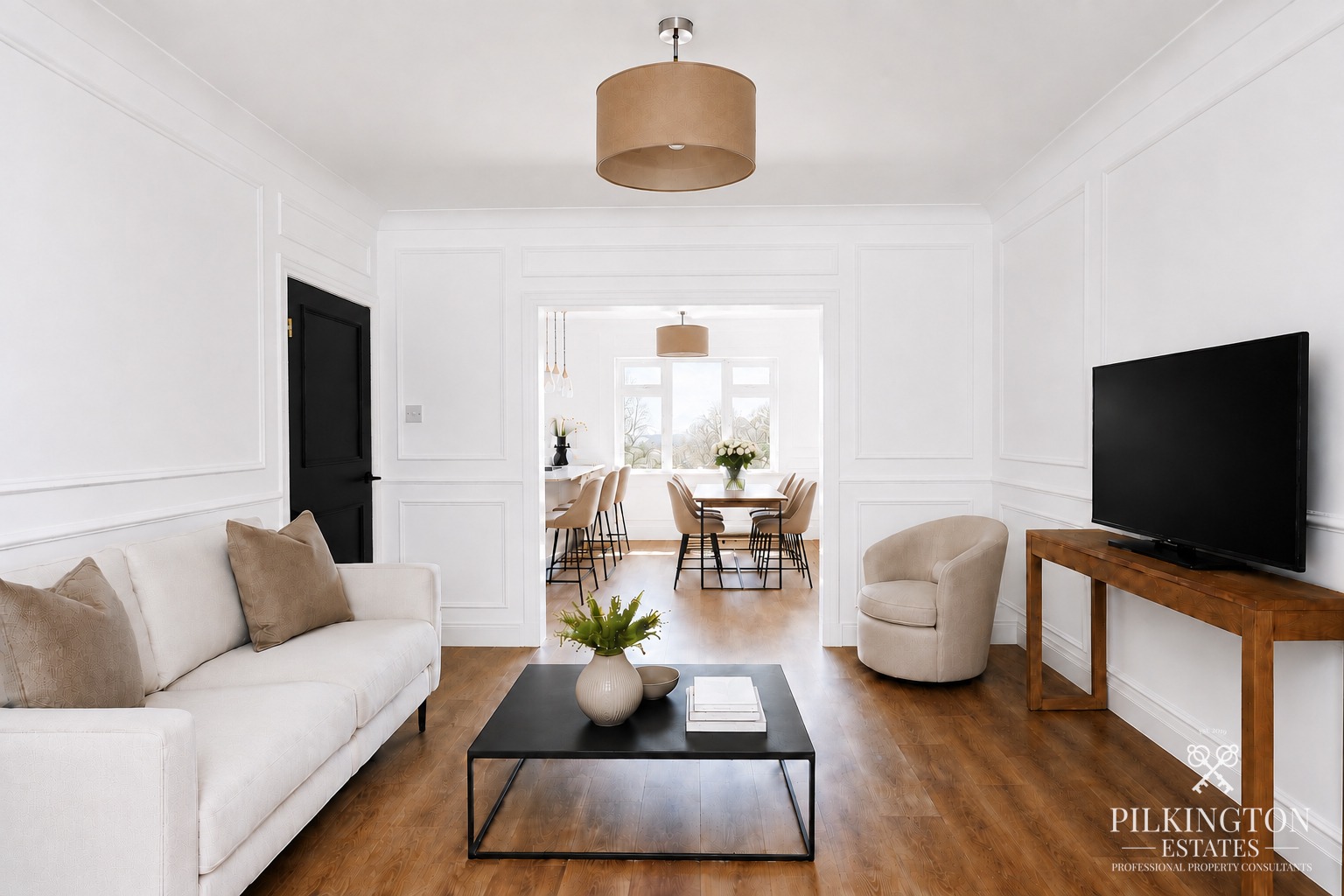 Beautifully Renovated Family Home with High-End Kitchen & 50m Garden Property image 2