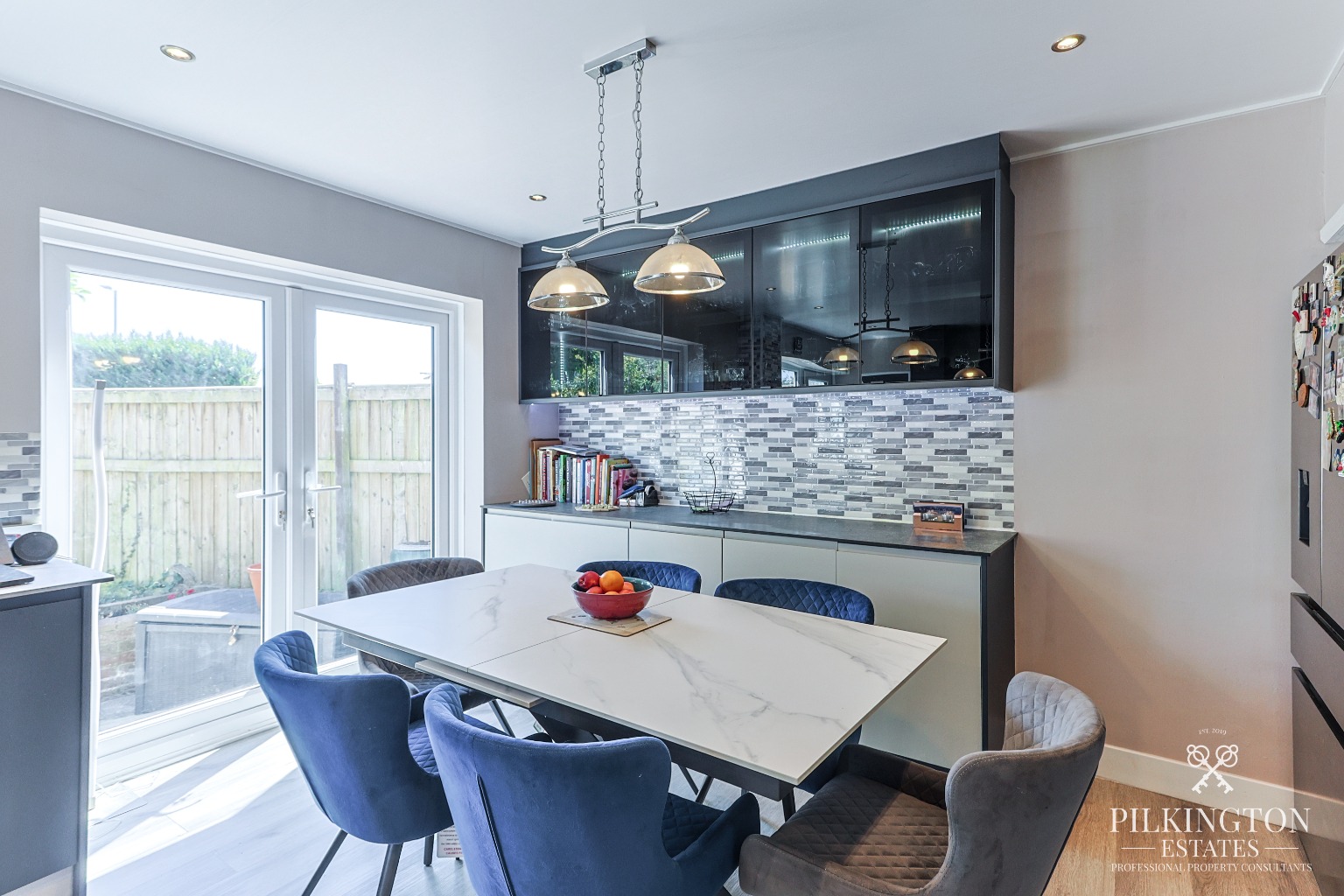 Beautifully Refurbished 3-Bed Home with 100ft+ Garden, Garage & Cul-de-Sac Location Property image 4