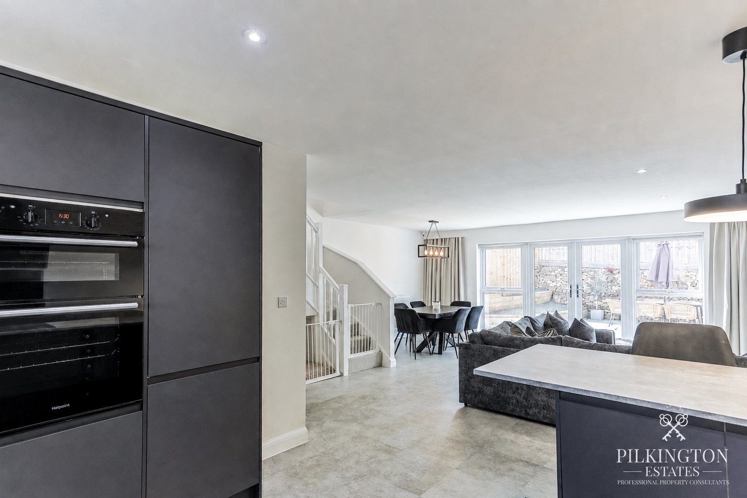 Exceptional 4-Bed Detached Home with High-Spec Open-Plan Living Property image 3