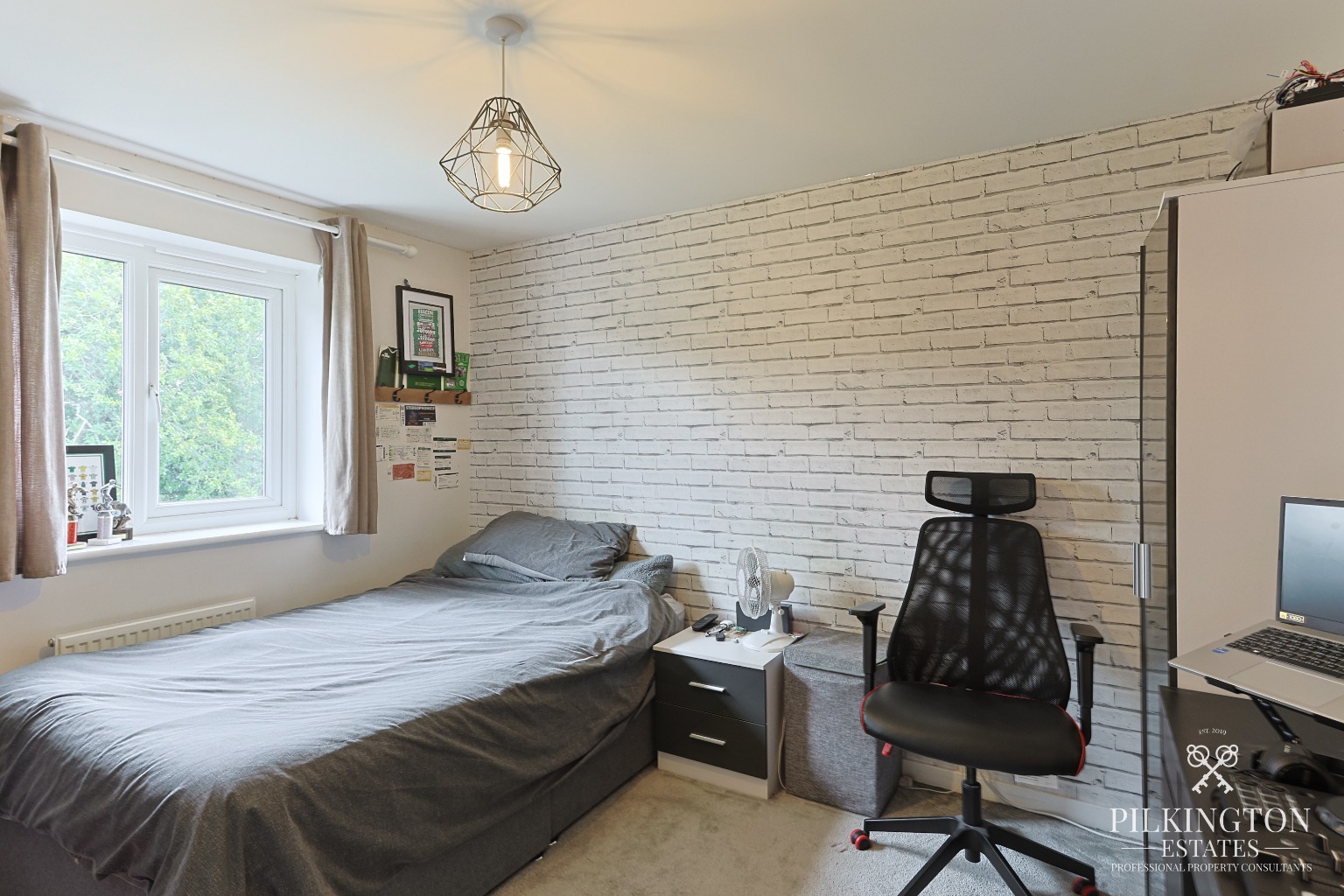 Stylish four-bedroom detached home Overlooking green space Beautifully upgraded throughout Property image 14