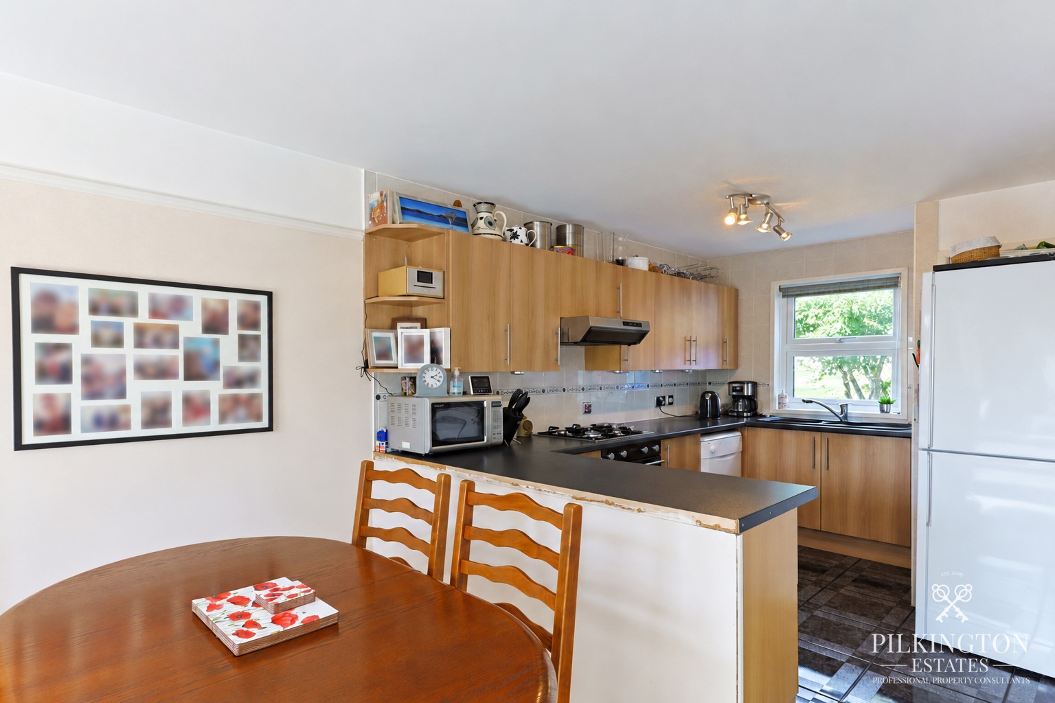 Beautifully Presented Three-Bedroom Home with South-Facing Garden Near Derriford Hospital Property image 4