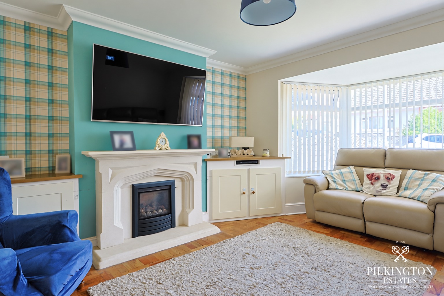 Spacious Three-Bedroom Home in a Quiet Private Cul-de-Sac PL6 Property image 3