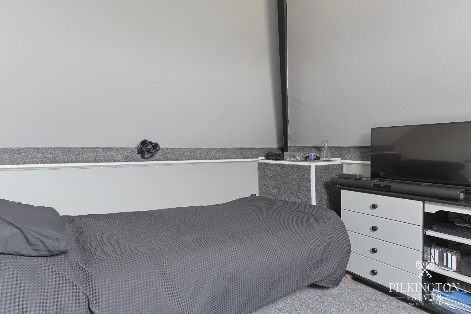 Extended 3-Bed Semi-Detached Home with South-Facing Garden & No Onward Chain Property image 13
