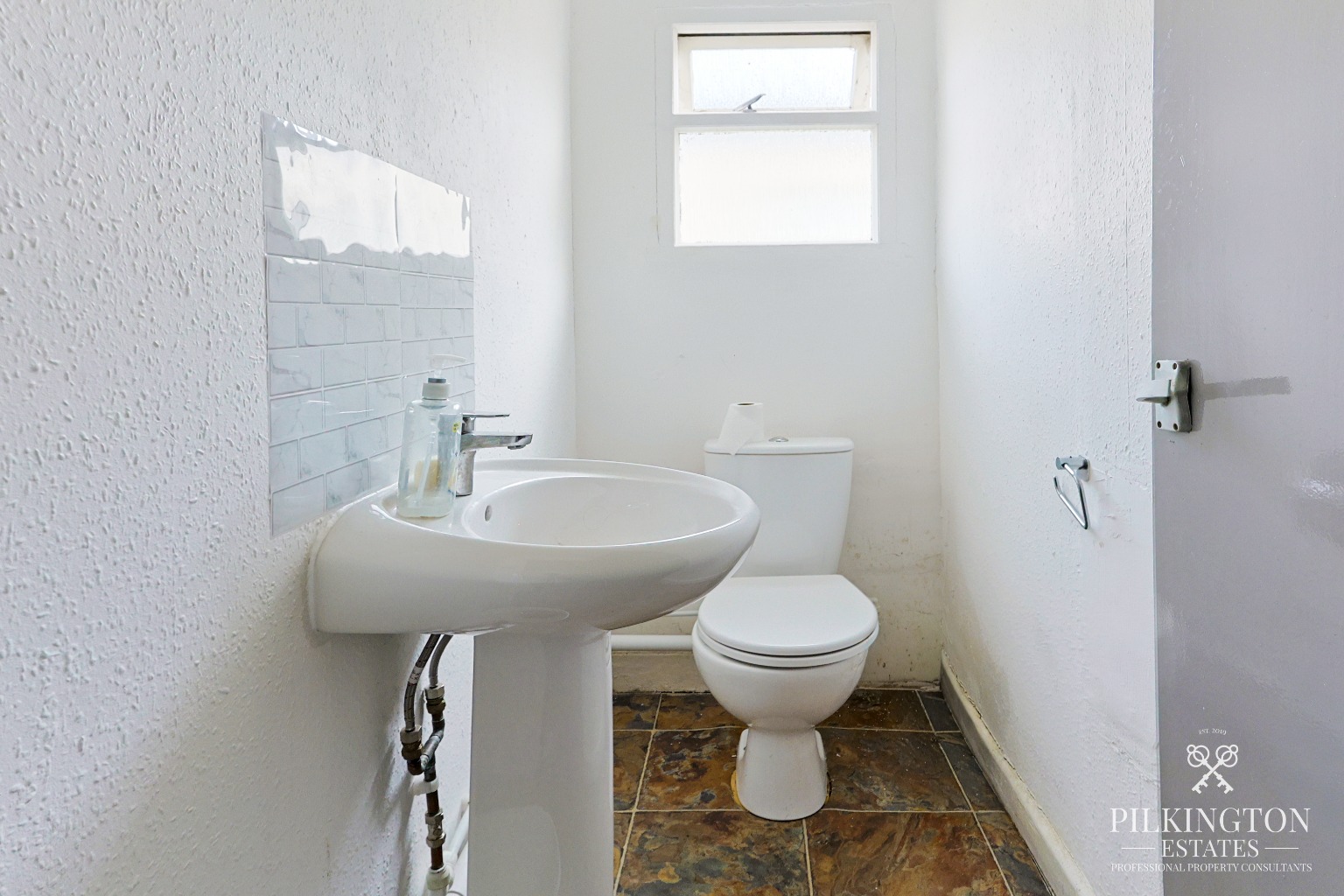 Versatile property with Planning Permission for Two Separate Houses Property image 7