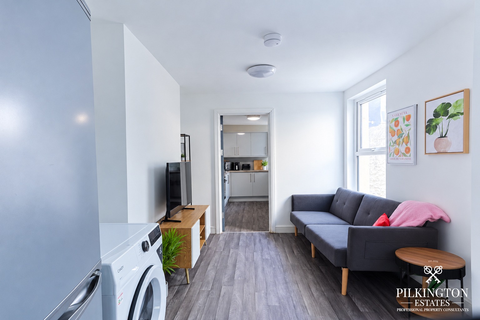 Recently Refurbished 6-Bed HMO £39,120 Annual Income License in Place - Vacant Possession Property image 3