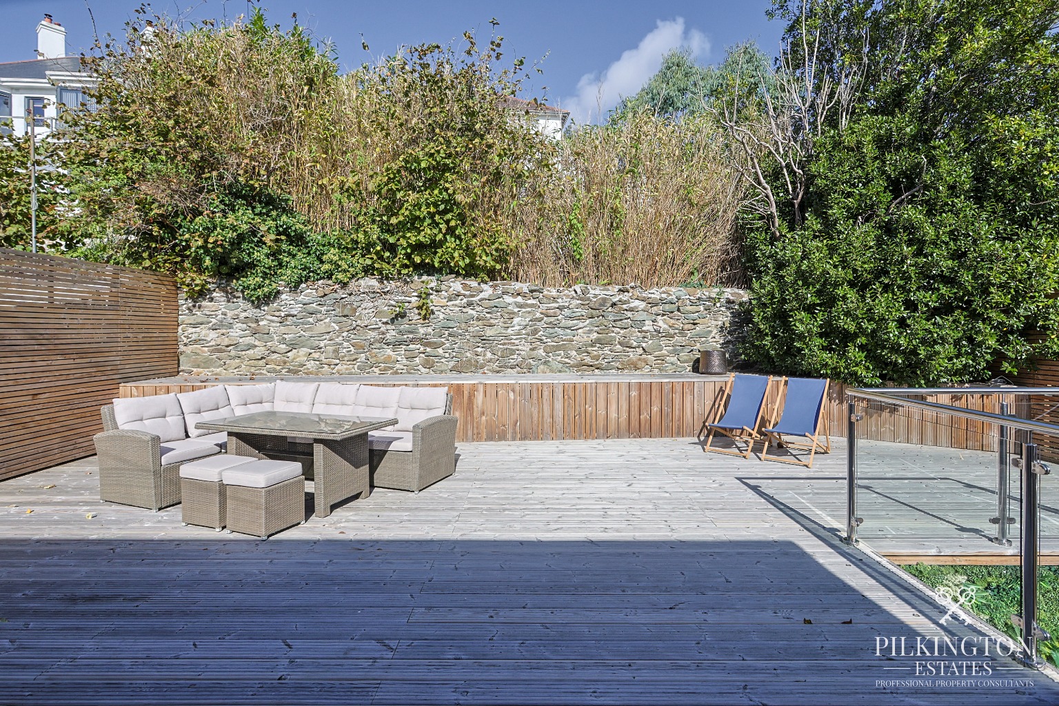 Exquisite Victorian Detached Villa with Breathtaking Contemporary Extension Property image 18