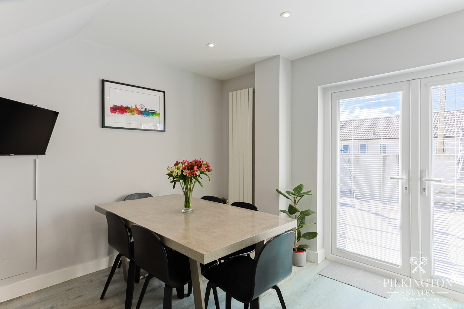 Well-Presented Three-Bedroom Home with modern kitchen, stylish family bathroom & Landscaped Gardens Property image 8