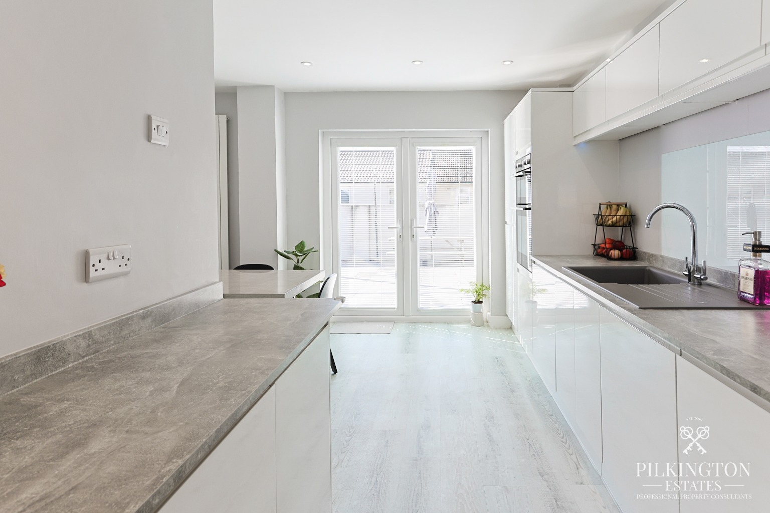 Well-Presented Three-Bedroom Home with modern kitchen, stylish family bathroom & Landscaped Gardens Property image 7