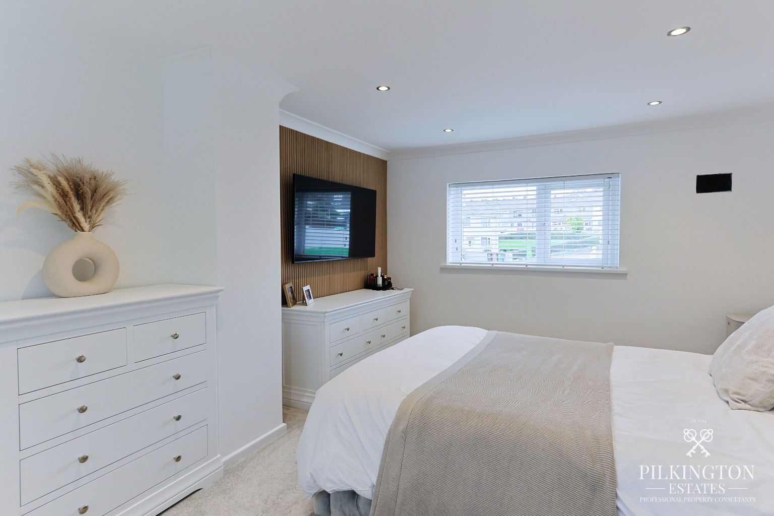 Refurbished to a High Standard with Modern Kitchen, Utility Room & Off-Street Parking Property image 10