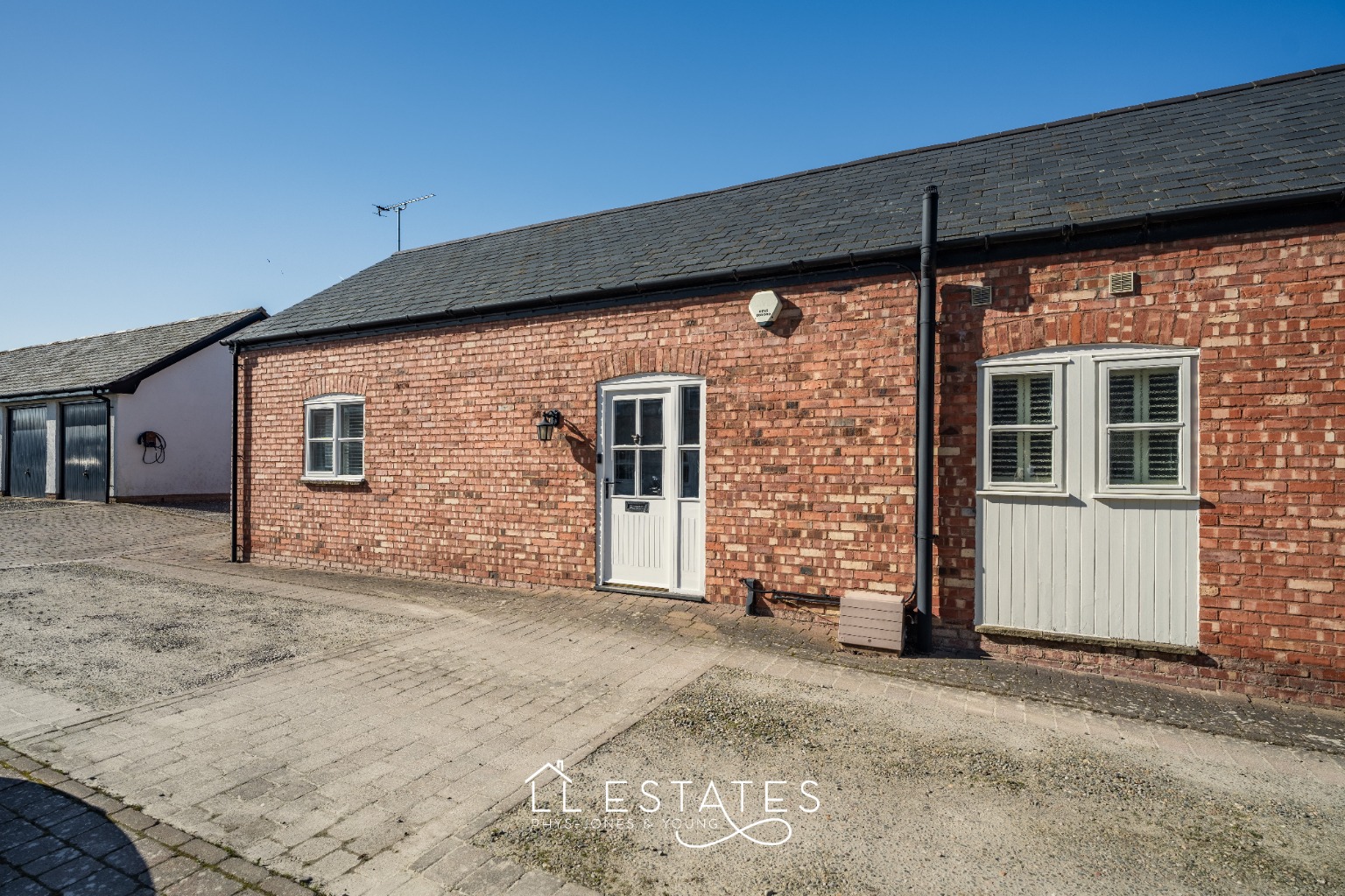 Dyserth Road, Rhyl, LL18 4DY