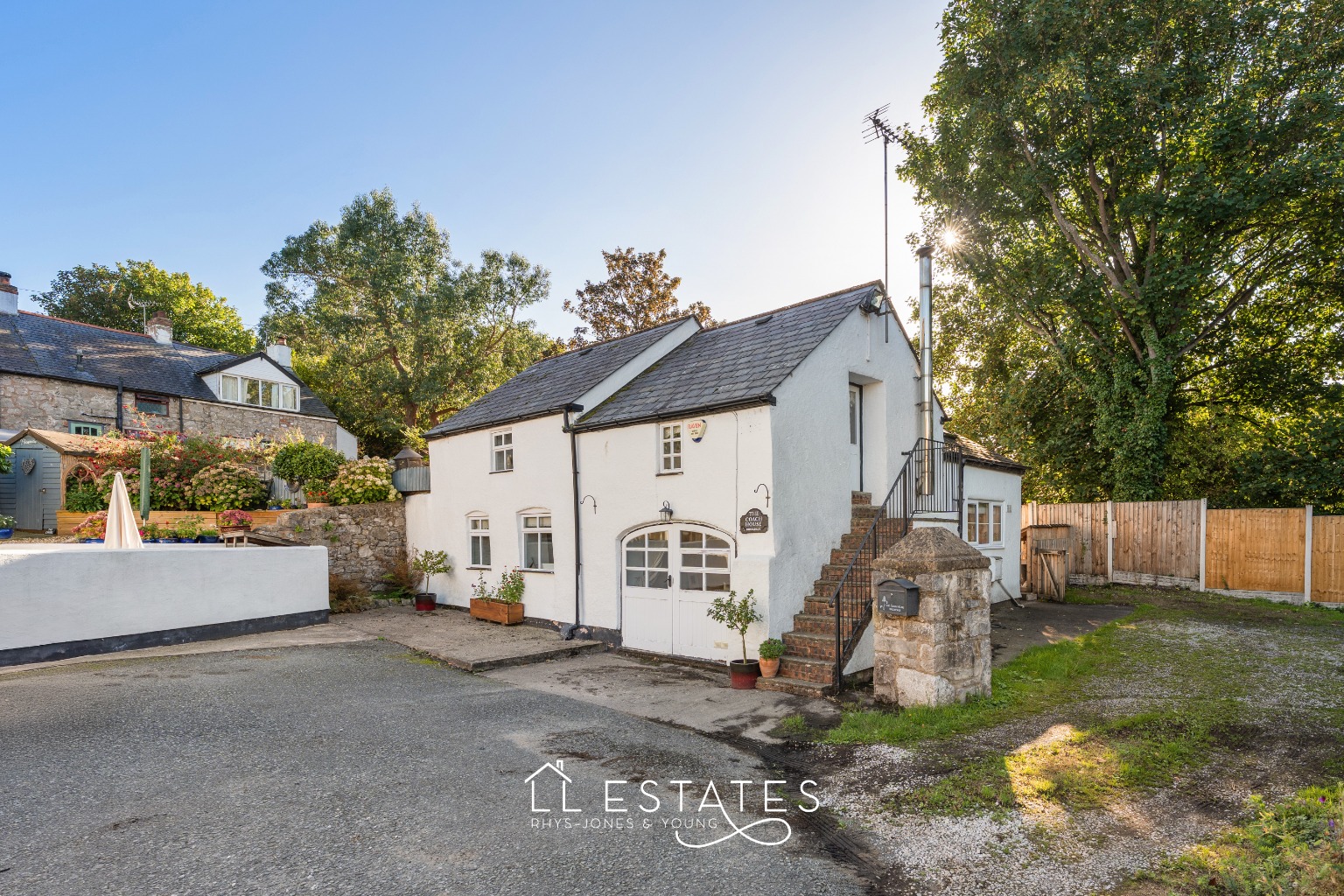 Gorgeous character cottage