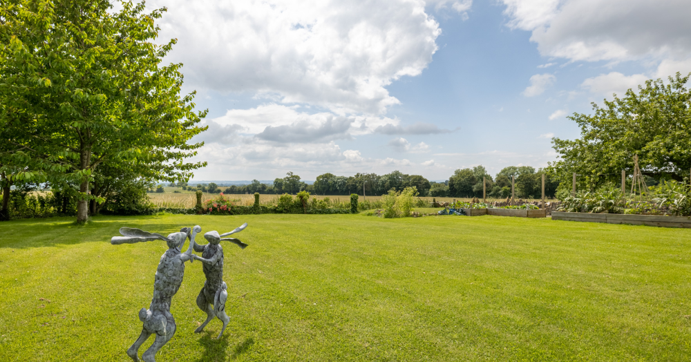 What to do if you're not happy with your current Estate Agent What to do if you're not happy with your current Estate Agent