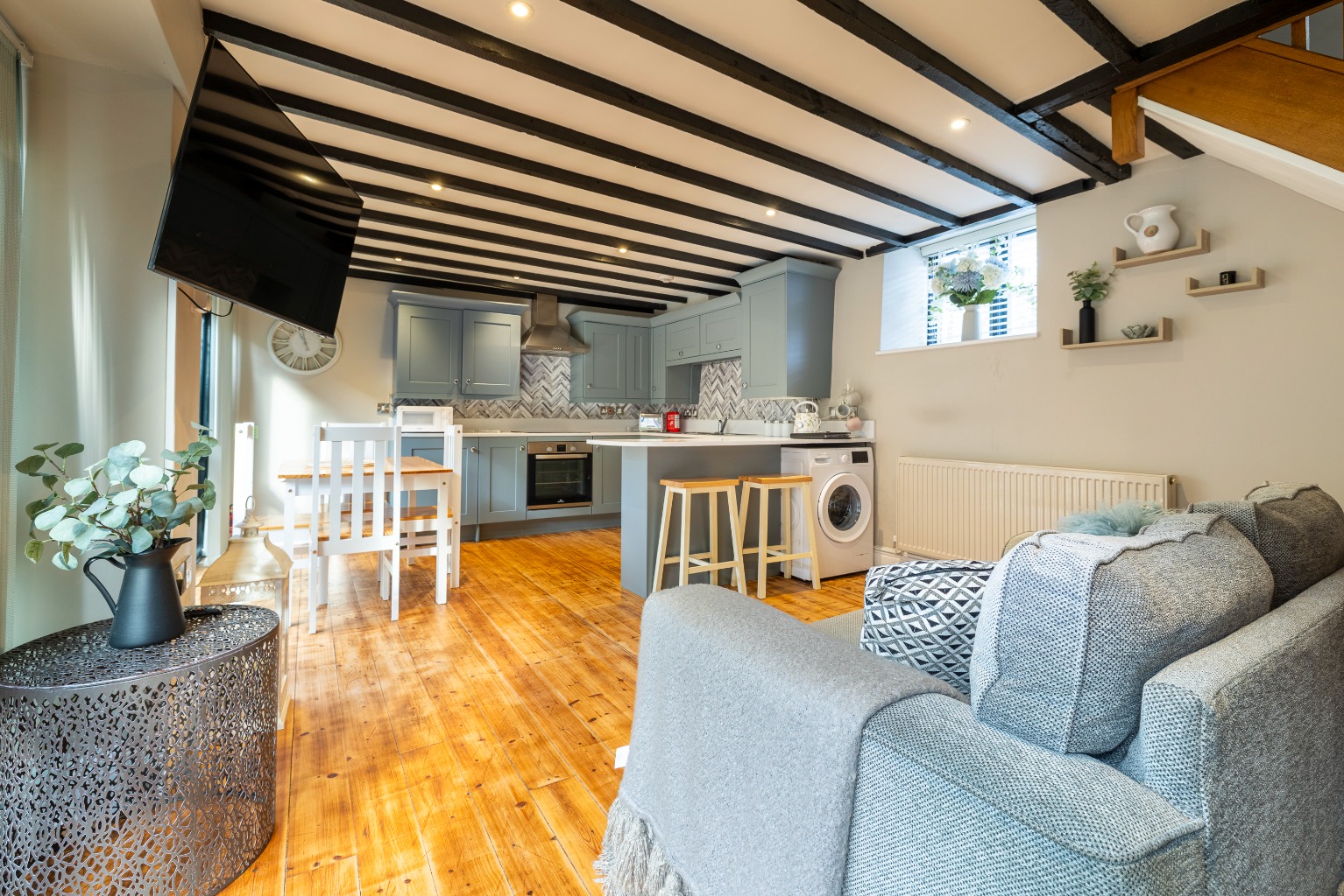 Whites Yard, Fore Street, Castle Cary