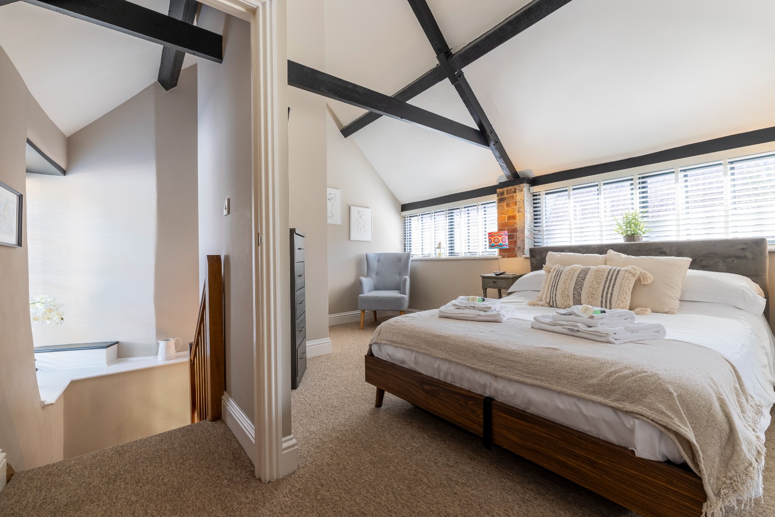 Whites Yard, Fore Street, Castle Cary