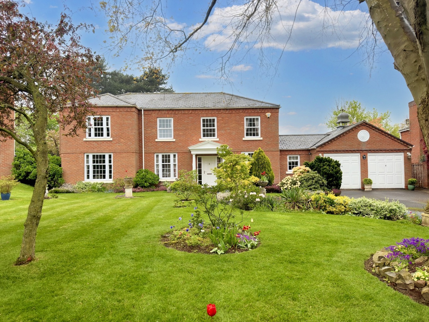 Stunning 5 Bedroom Georgian Style Detached Residence in Spa Crescent, Telford