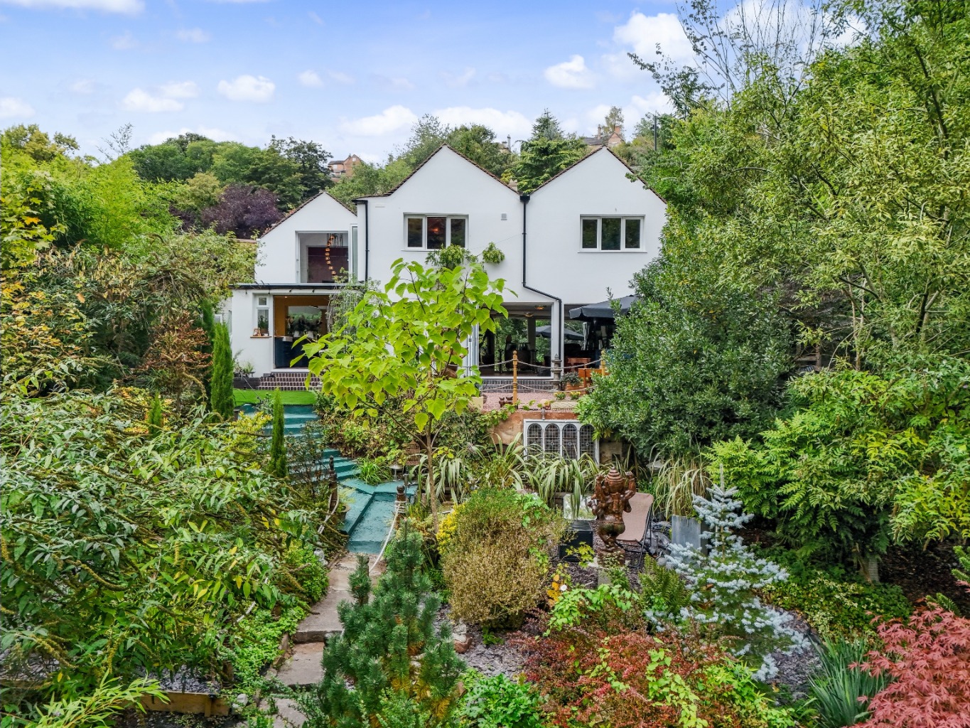 Riverside Elegance: Extended Four-Bedroom Detached Home in Historic Ironbridge