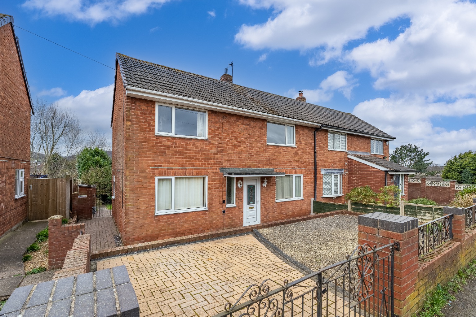 Three Bedroom Semi-Detached Home with Fantastic Potential in Wellington