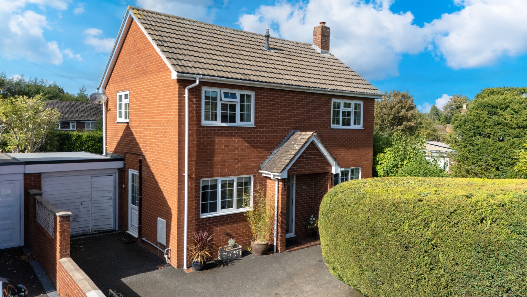 Lovely Three Bedroom Detached Home in Hadley, Shropshire