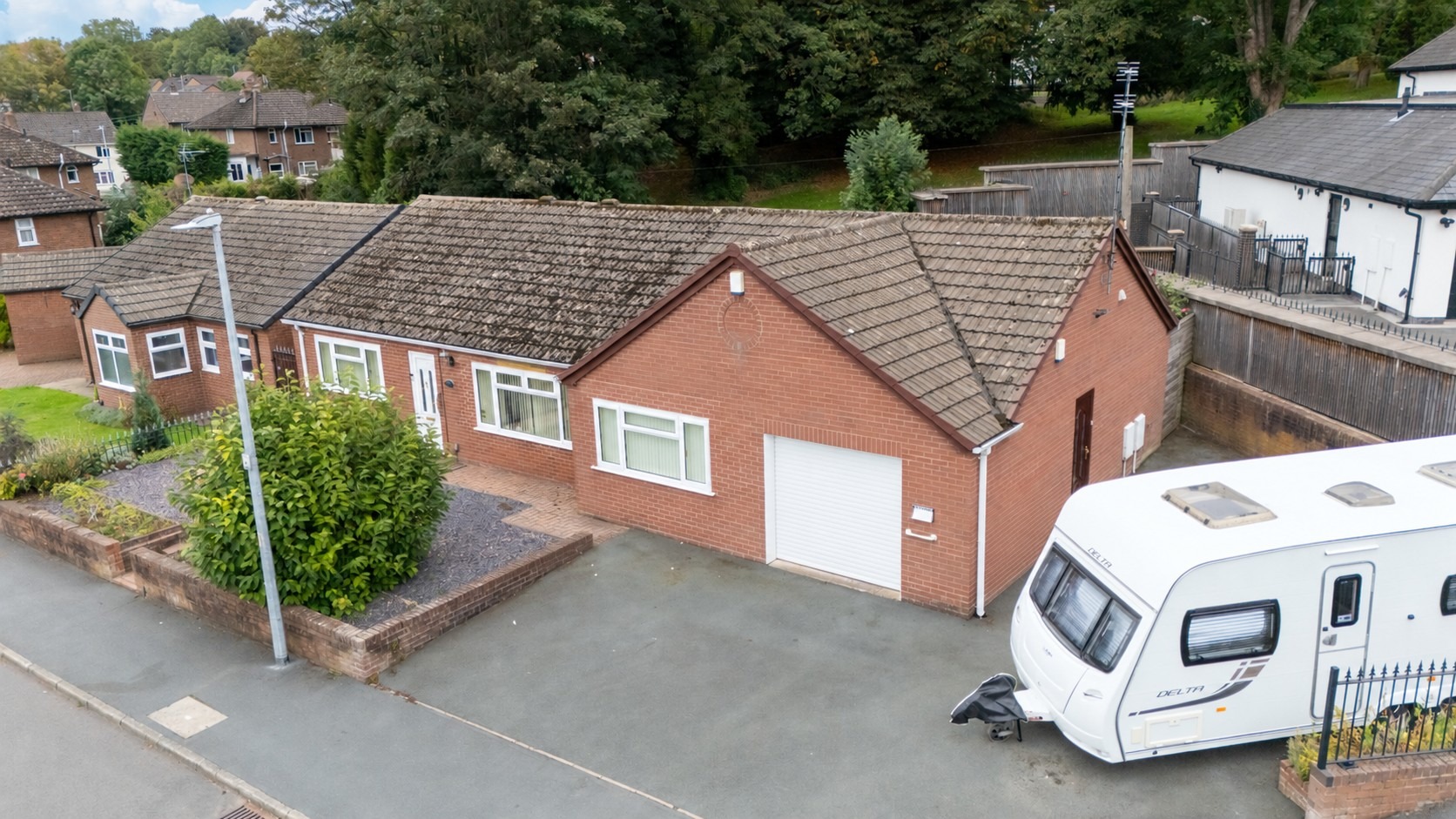 Extended Three Bedroom Detached Bungalow with Annexe, Telford