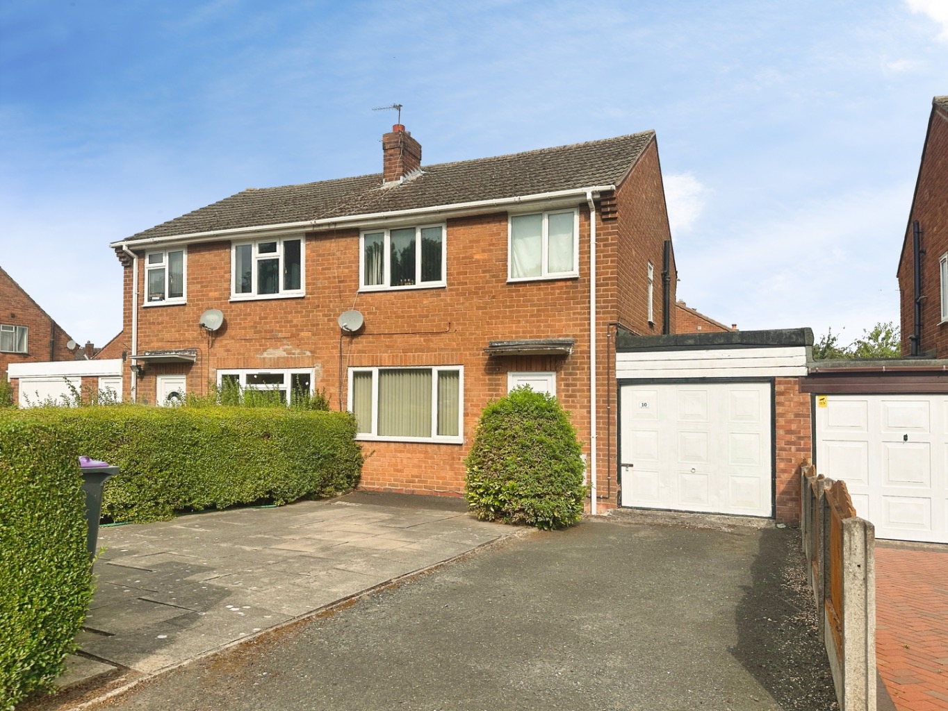 Investment Opportunity: 3 Bed Semi-Detached, Teagues Crescent
