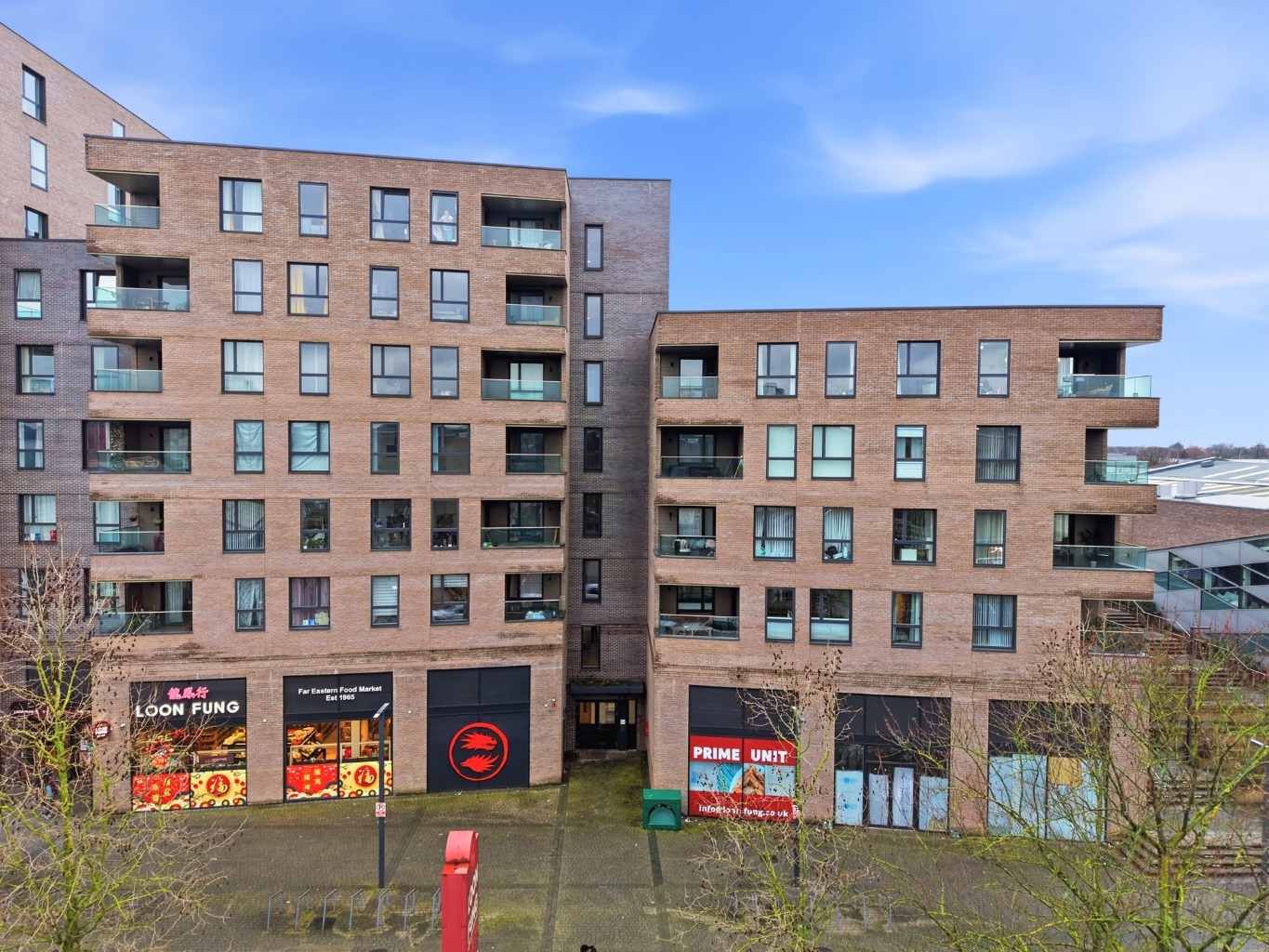 Modern Apartment located at Eastern Point on Edgeware Road, in the vibrant area of Colindale.