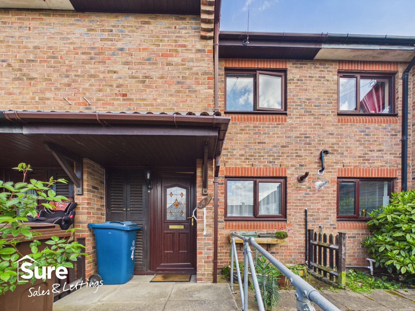 Charming Two-Bedroom House in Stradbrook Close, Harrow