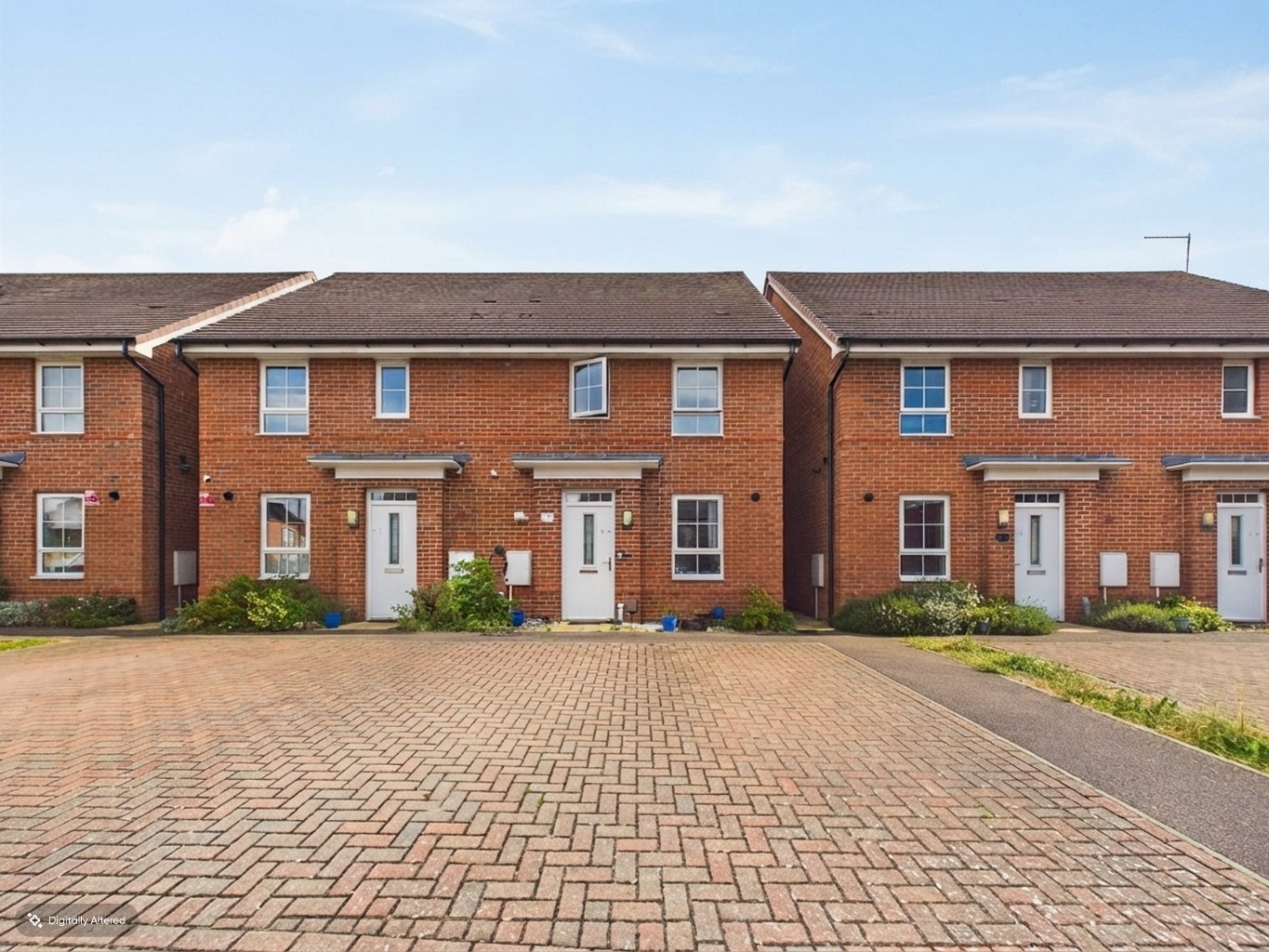 Well-Presented Three-Bedroom Semi-Detached Home in Hemel Hempstead, Hertfordshire, HP2 7DG