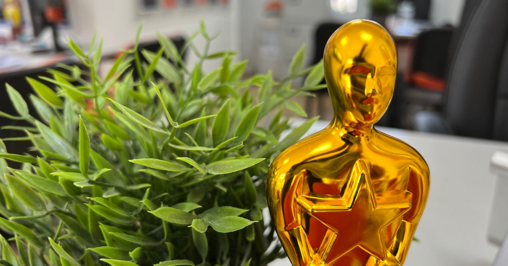 Stars not Slaps in our Amos Oscars!