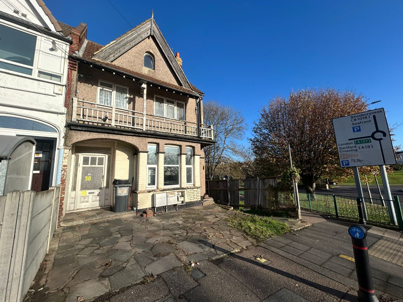 One Bedroom Ground Floor Apartment