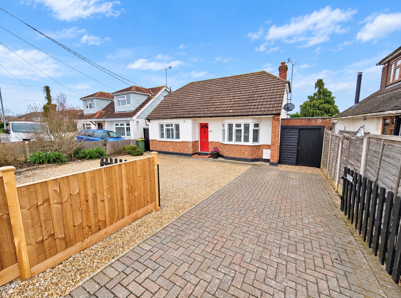 Main Road, Hawkwell, Hockley, Essex, SS5 4EH