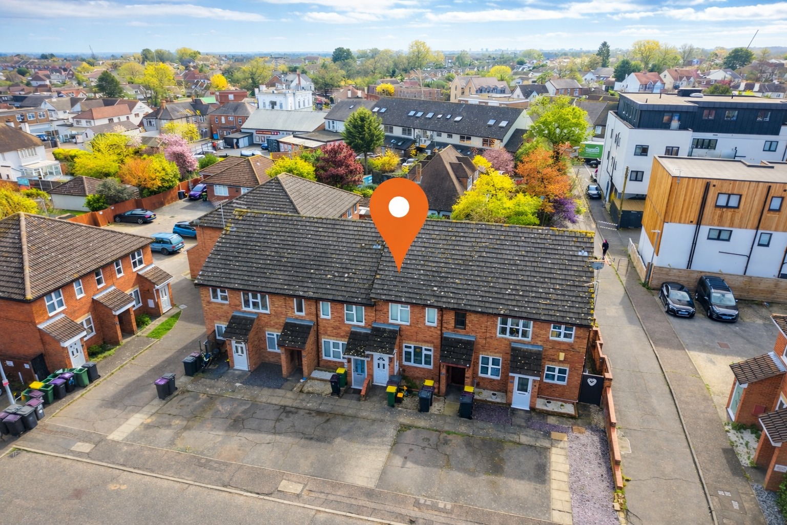 One Bedroom Ground Floor Flat with Garden