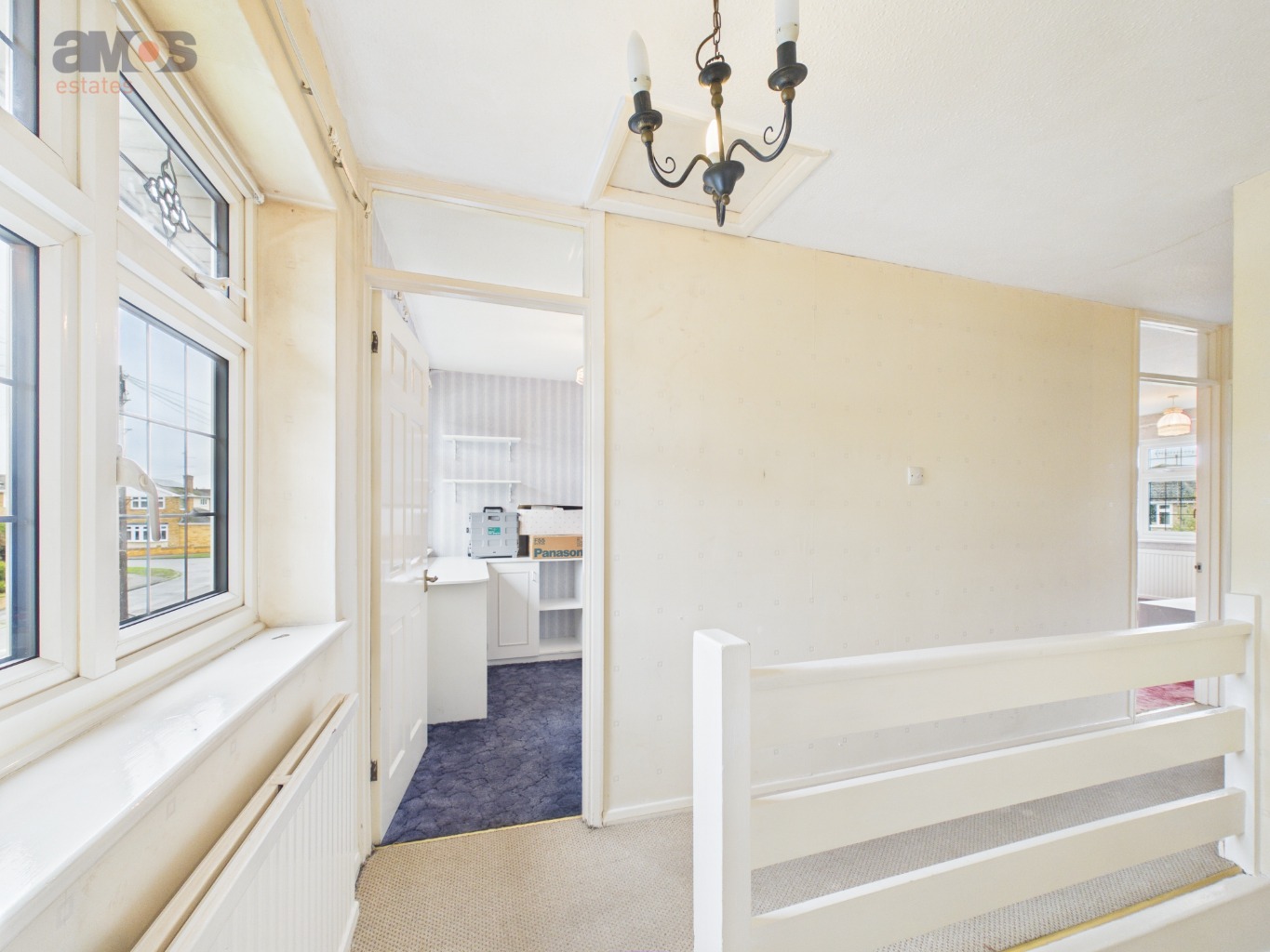 Knivet Close, Rayleigh, Essex, SS6 8PD