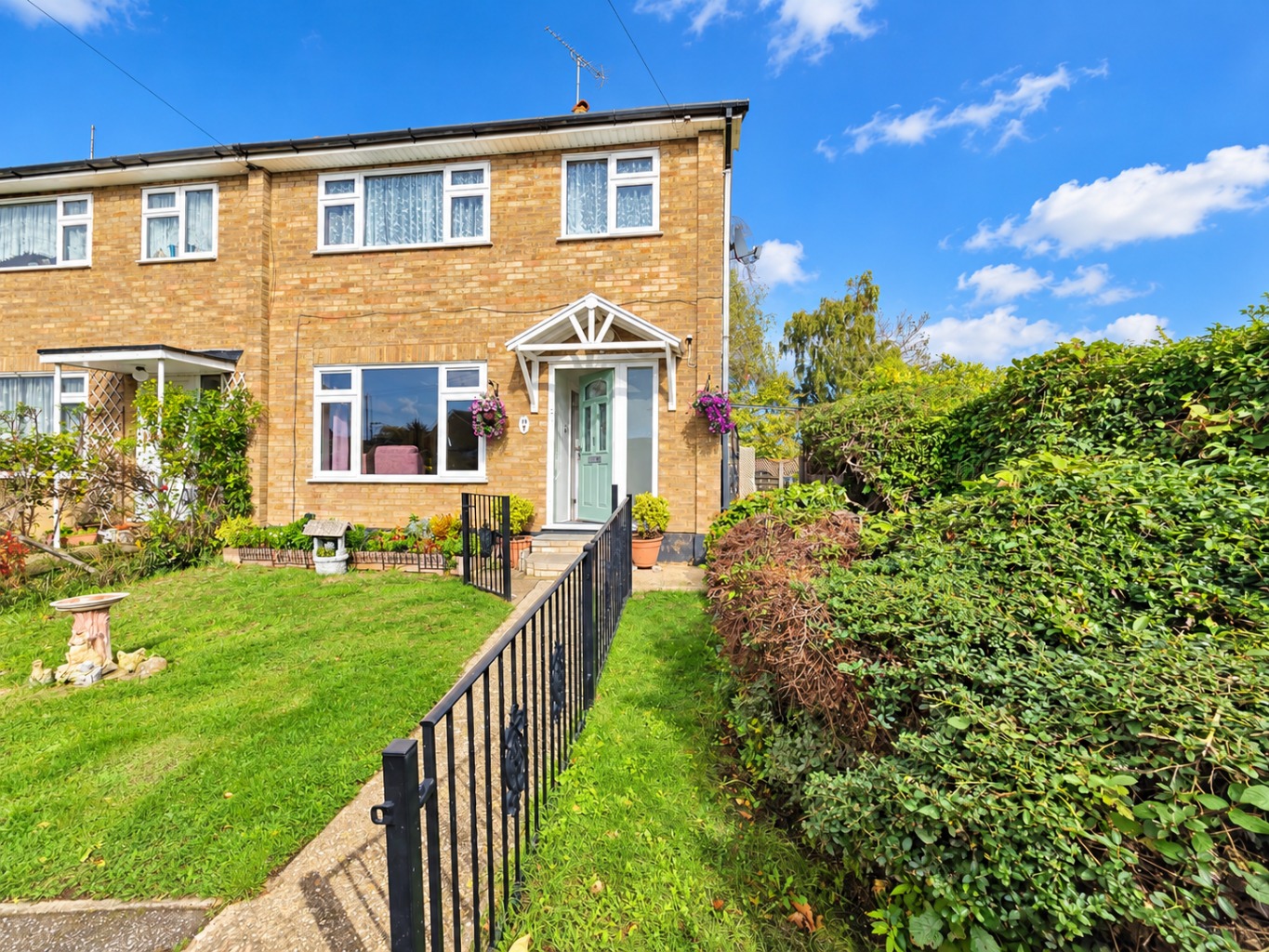Glenwood Avenue, Hockley, Essex, SS5 4HH